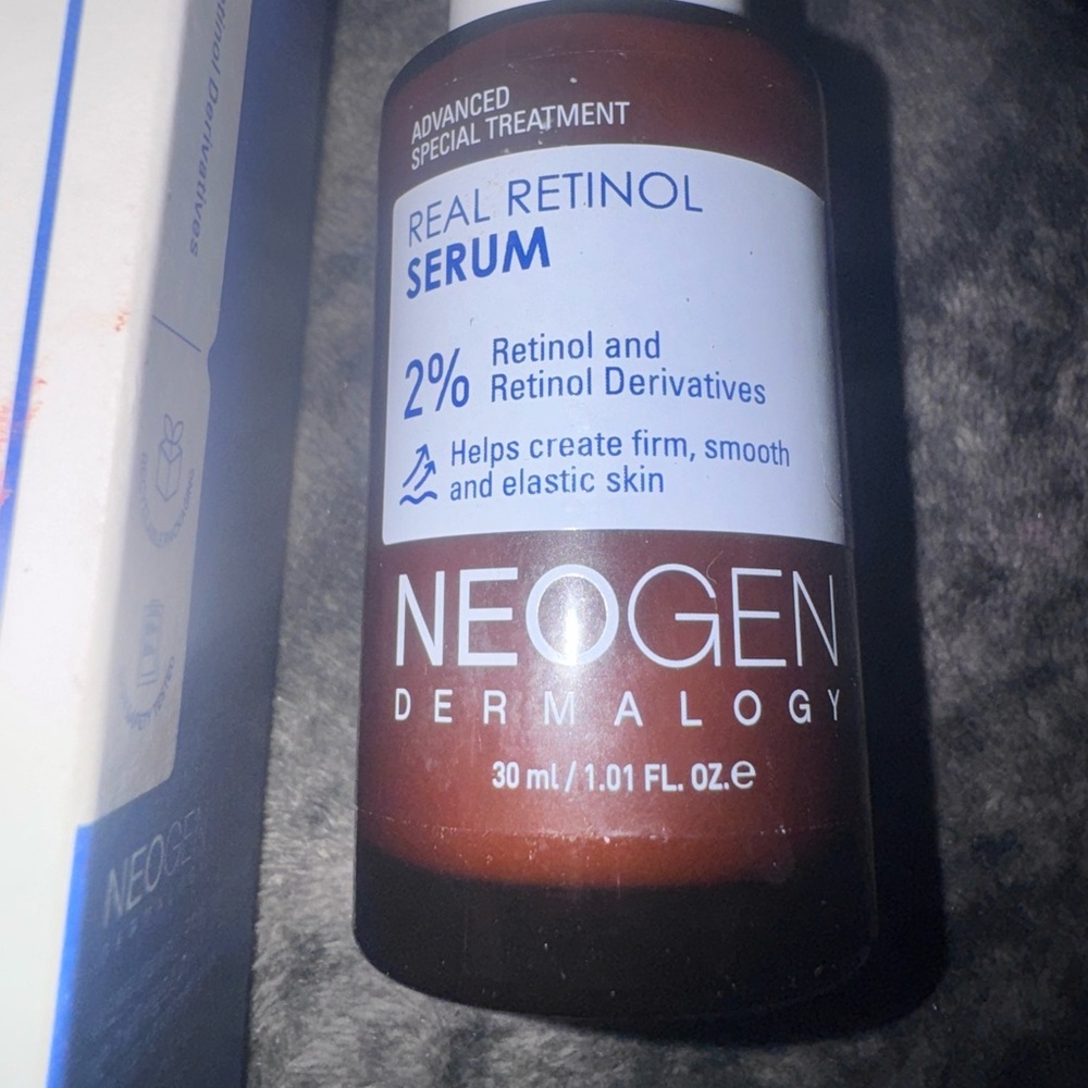 NWB Real Retinol Serum - Brown
